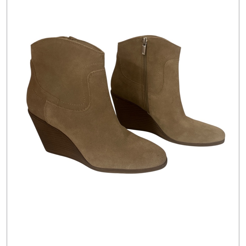 NWT Lucky Brand Women Wadier Wedge Tan Taupe Suede Ankle Boots Booties Size 9.5 - Picture 2 of 12